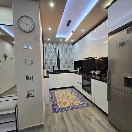 公寓 Sweet Lushnjë