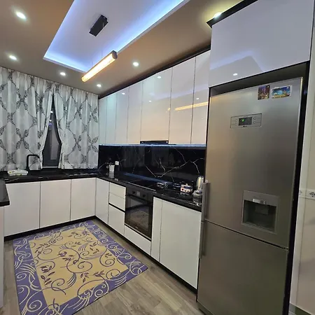 Apartment Sweet *