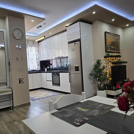 Sweet Apartment Lushnjë