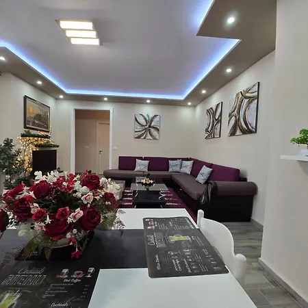 Apartment Sweet Lushnjë