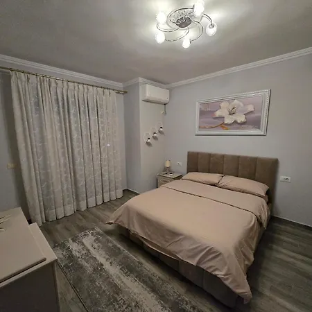 Lejlighed Sweet Lushnjë